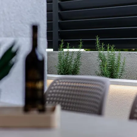 Stunning Bella On Znjan Beach, Private Parking *