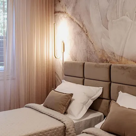 Stunning Bella On Znjan Beach, Private Parking Apartment *