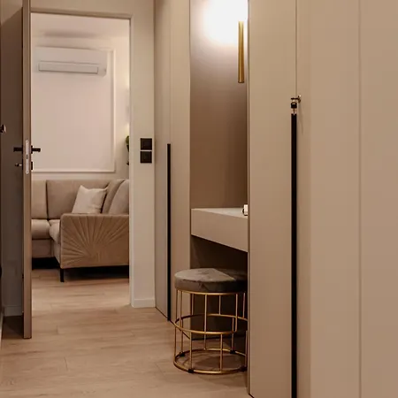 Stunning Bella On Znjan Beach, Private Parking Apartment *