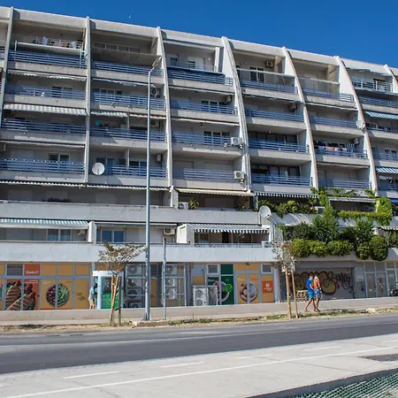Stunning Bella On Znjan Beach, Private Parking Appartement