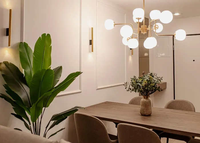 Stunning Bella On Znjan Beach, Private Parking * Split