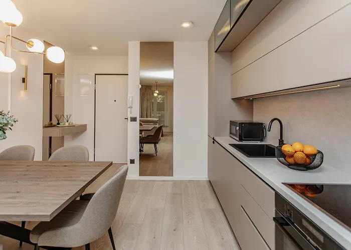 Stunning Bella On Znjan Beach, Private Parking Split