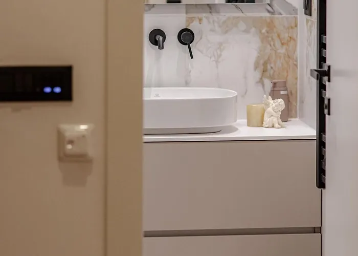 Apartamento Stunning Bella On Znjan Beach, Private Parking